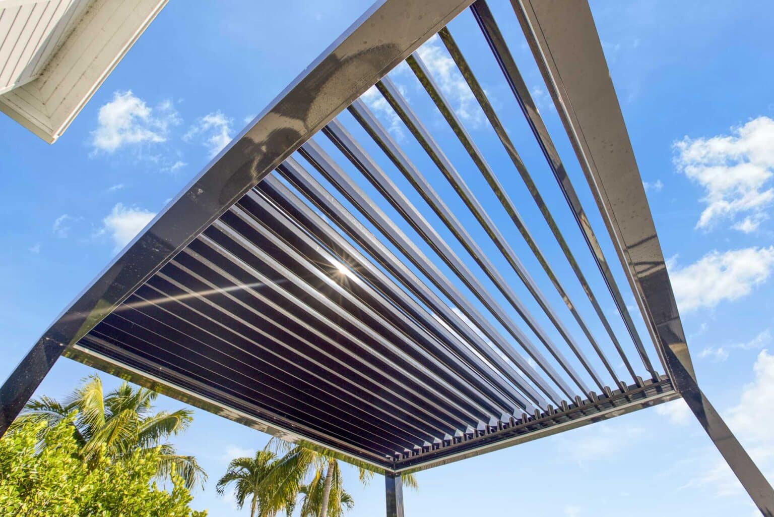 Retractable Shade & Pergolas Miami - Smart Shade Structures