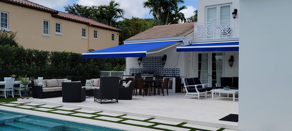 Retractable Awnings: Practical Shade Solution