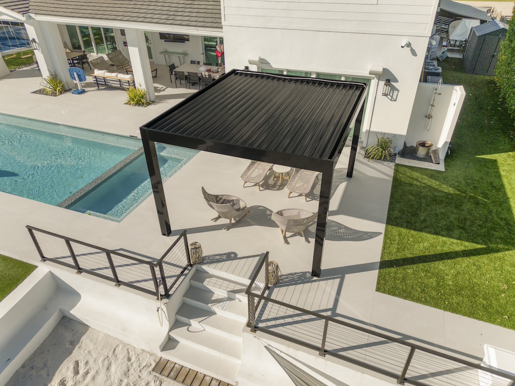 Design Outdoor Living Spaces