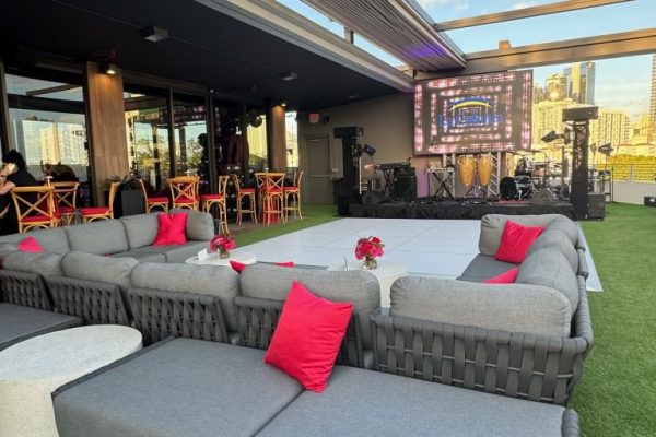 retractable canopy over outdoor event space