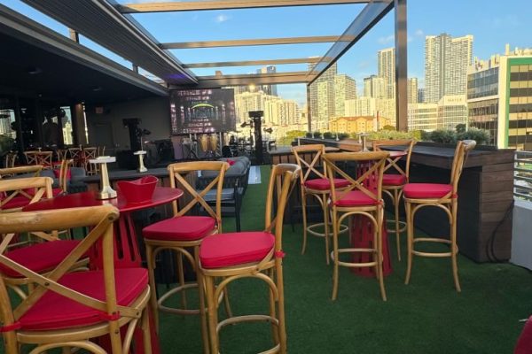 retractable canopy over outdoor event space