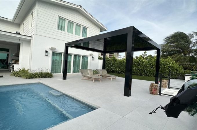 Pergola to Pavers