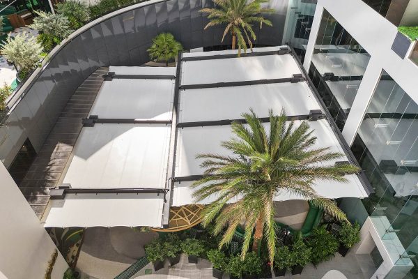amazonico-miami-retractable-awnings-19