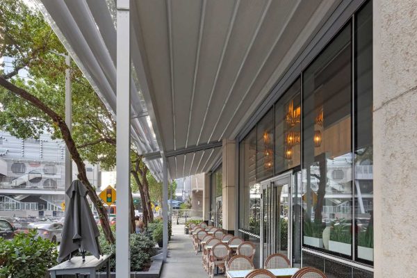 smart-shade-structures-projects-b-bistro-bakery-6